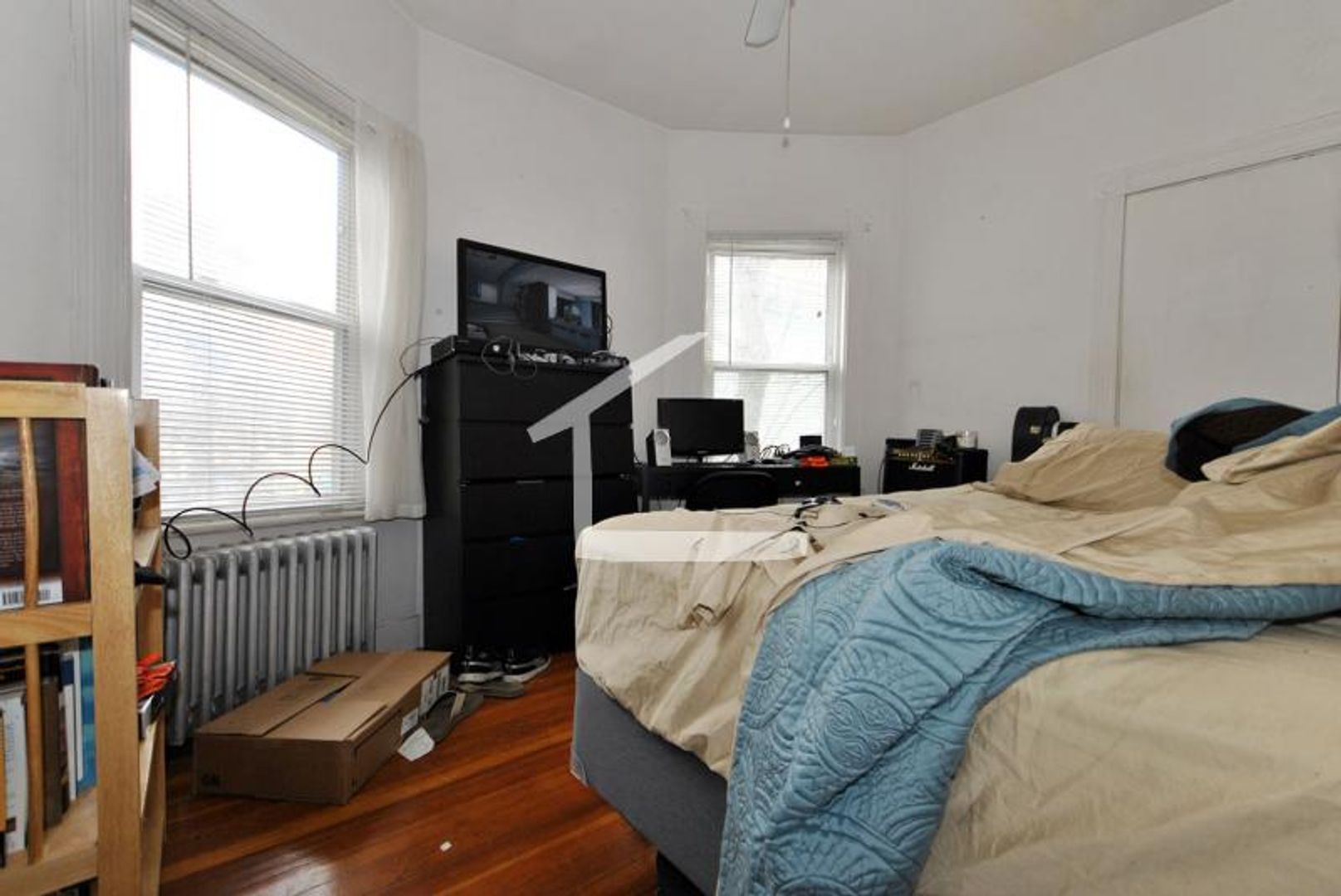Boston House: 144 Brooks