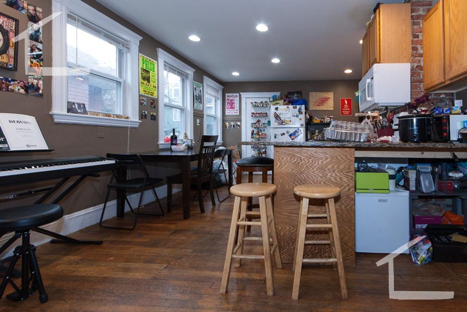 Boston House: 7 Wadsworth St