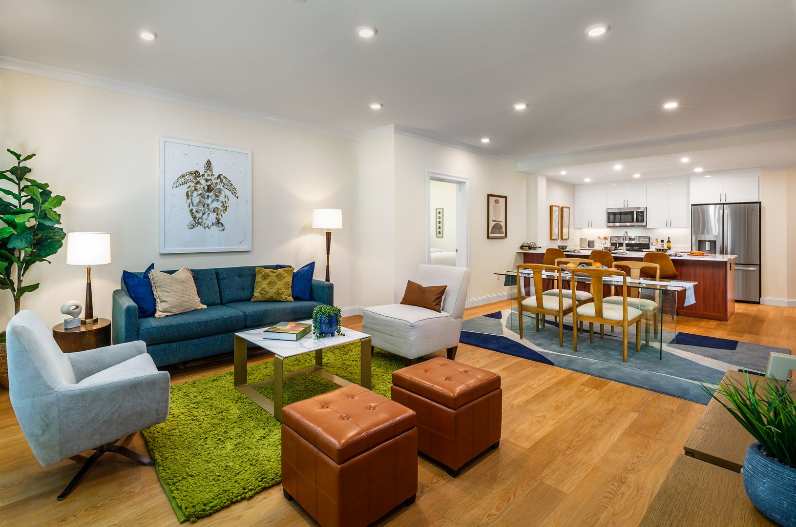 Boston House: 101 Asheville Rd