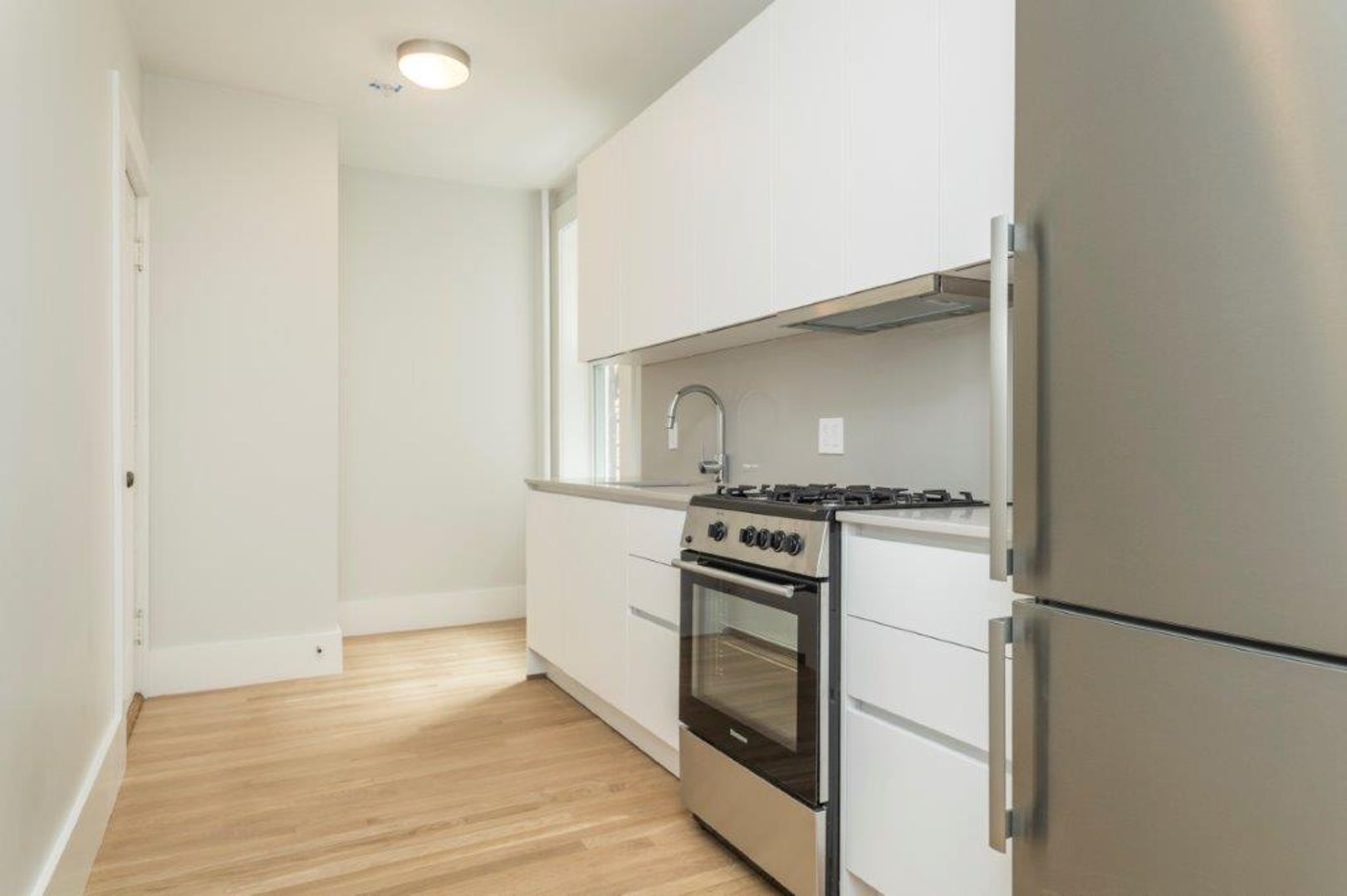 Boston Condo: 286 Chestnut Hill Avenue