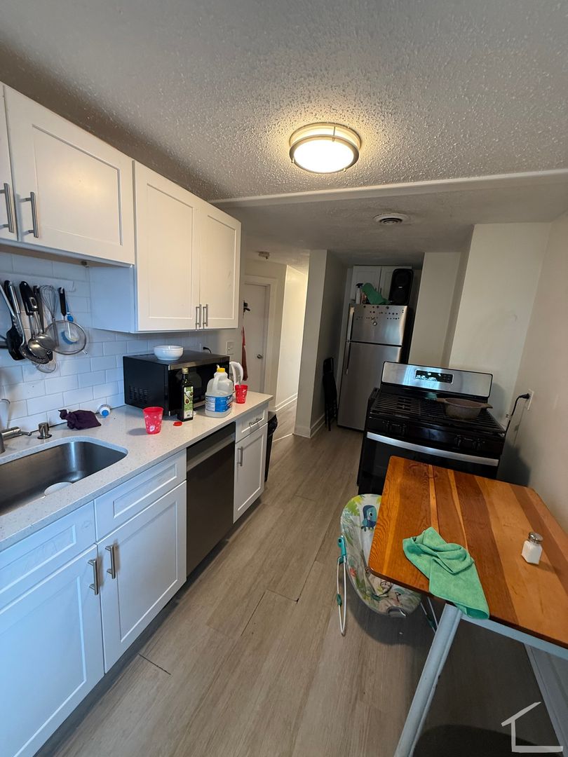 Boston Condo: 197 Cambridge St