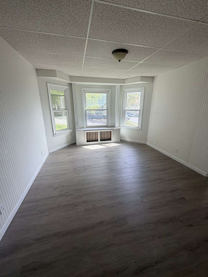 Amsterdam NY Apartment: 39 Phillips St