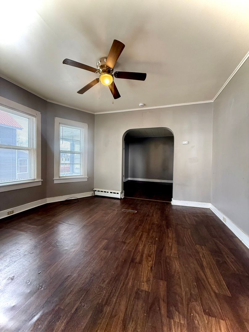 Gloversville Apartment: 171 Spring Street Gloversville, NY 12078