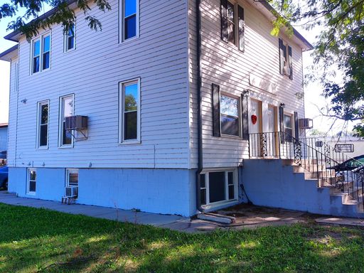 301 East E Street Apt B