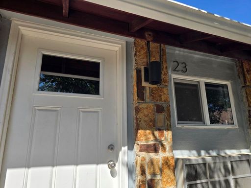 1211 East 4th Street - 23