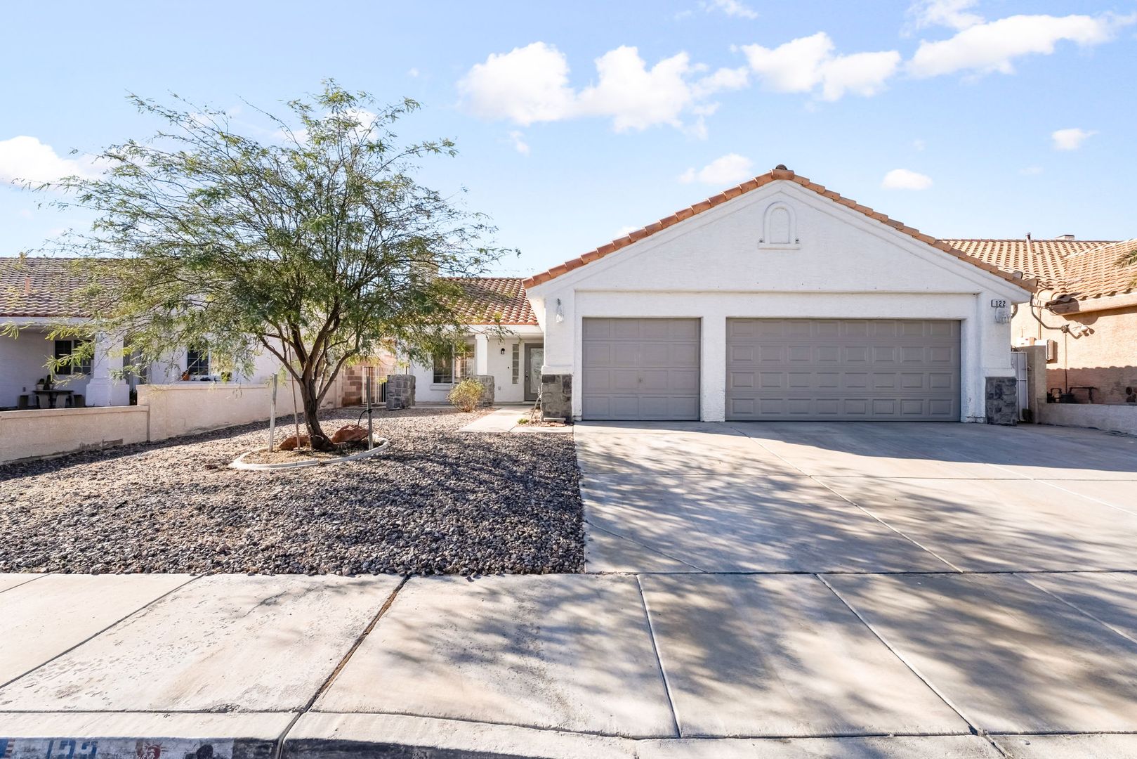 Henderson House: 122 Red Coral