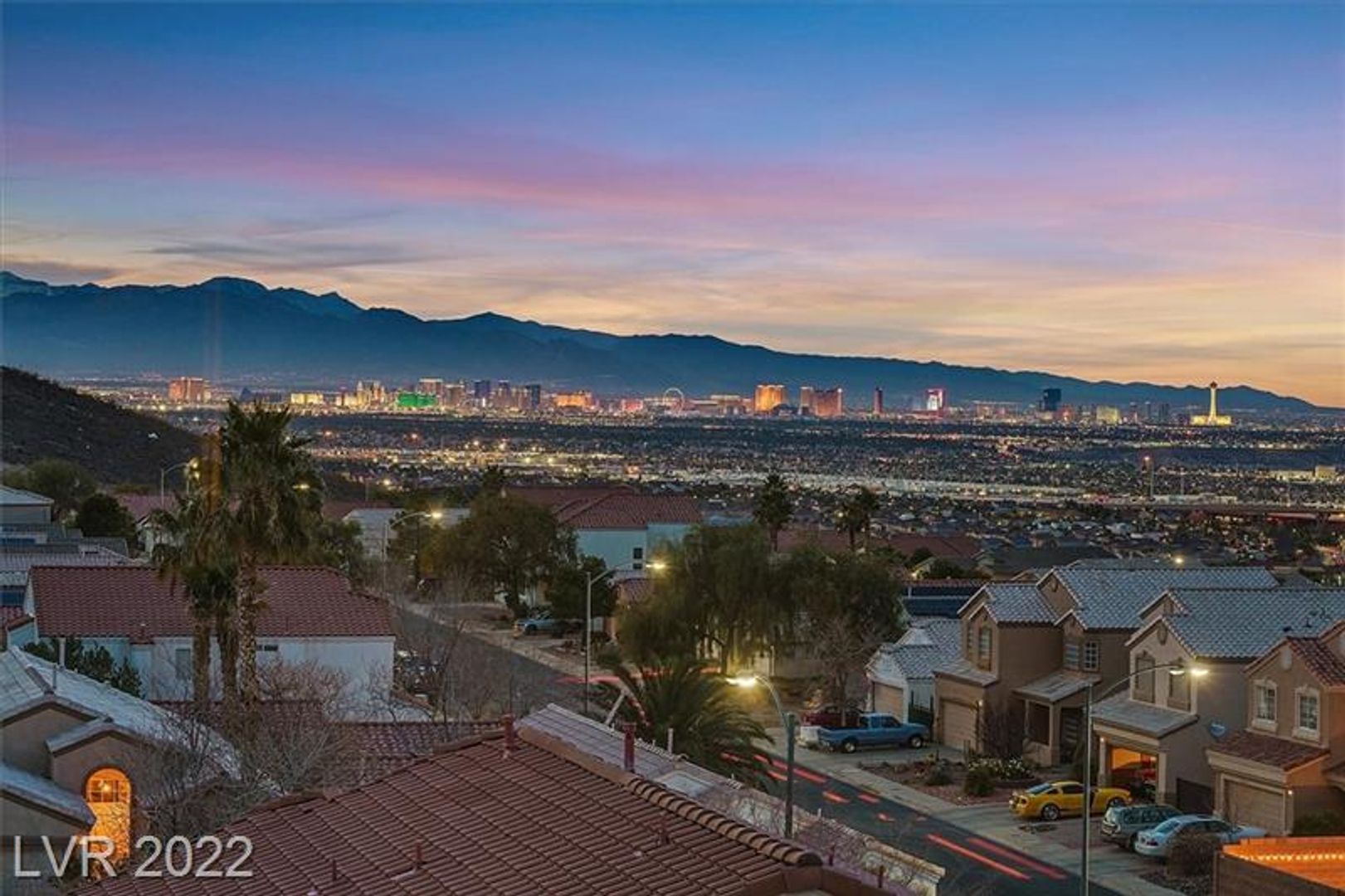 Henderson House: 366 Rosefinch