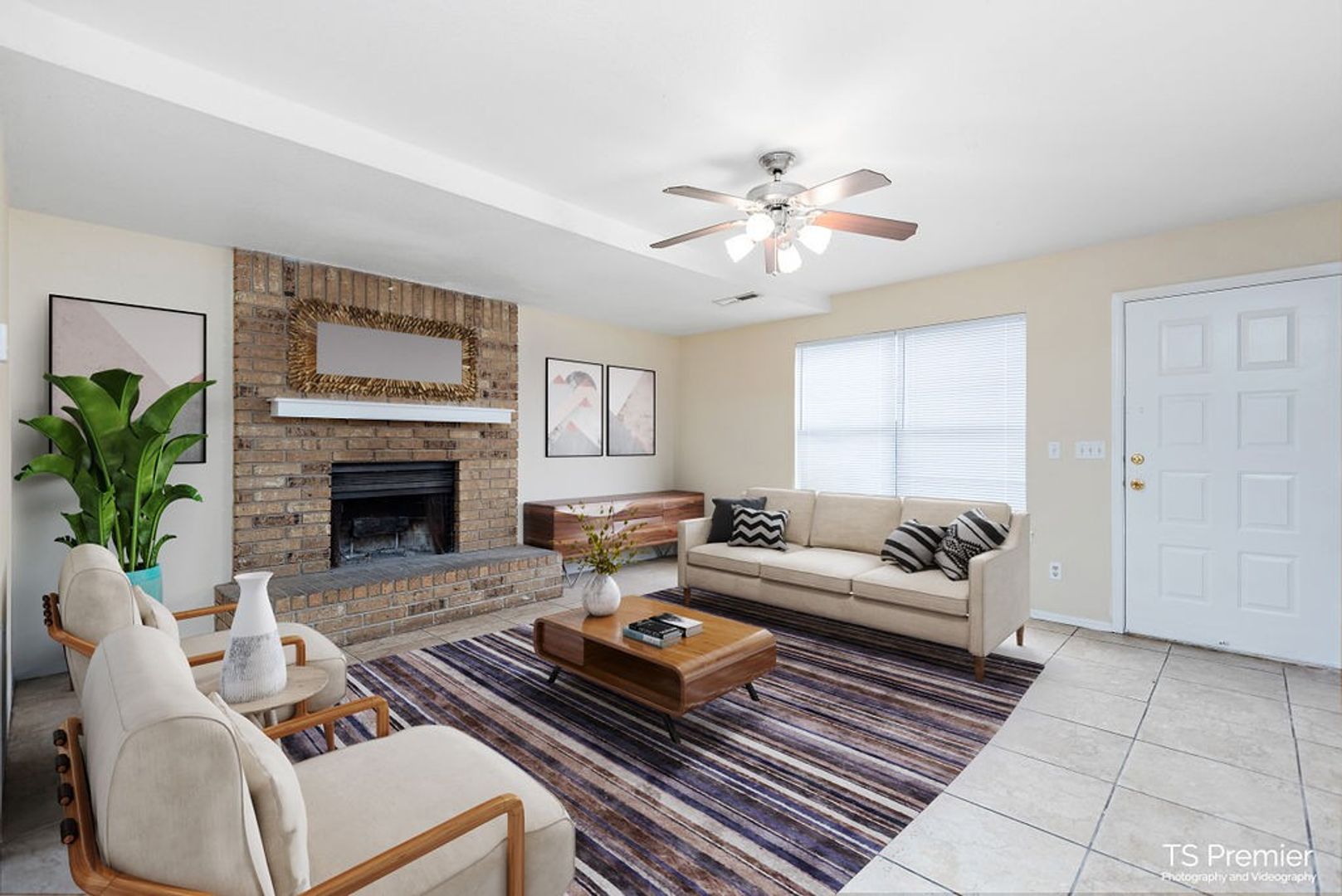 Fayetteville House: 2024 ball ave