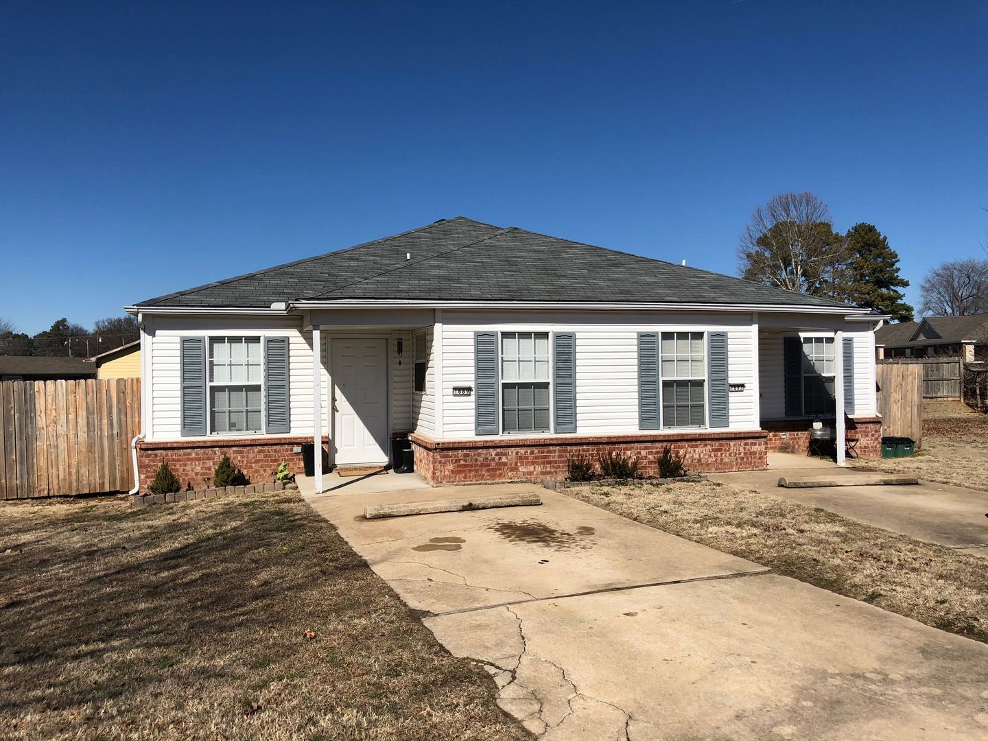 Fayetteville House: 1681 Linda Jo Pl