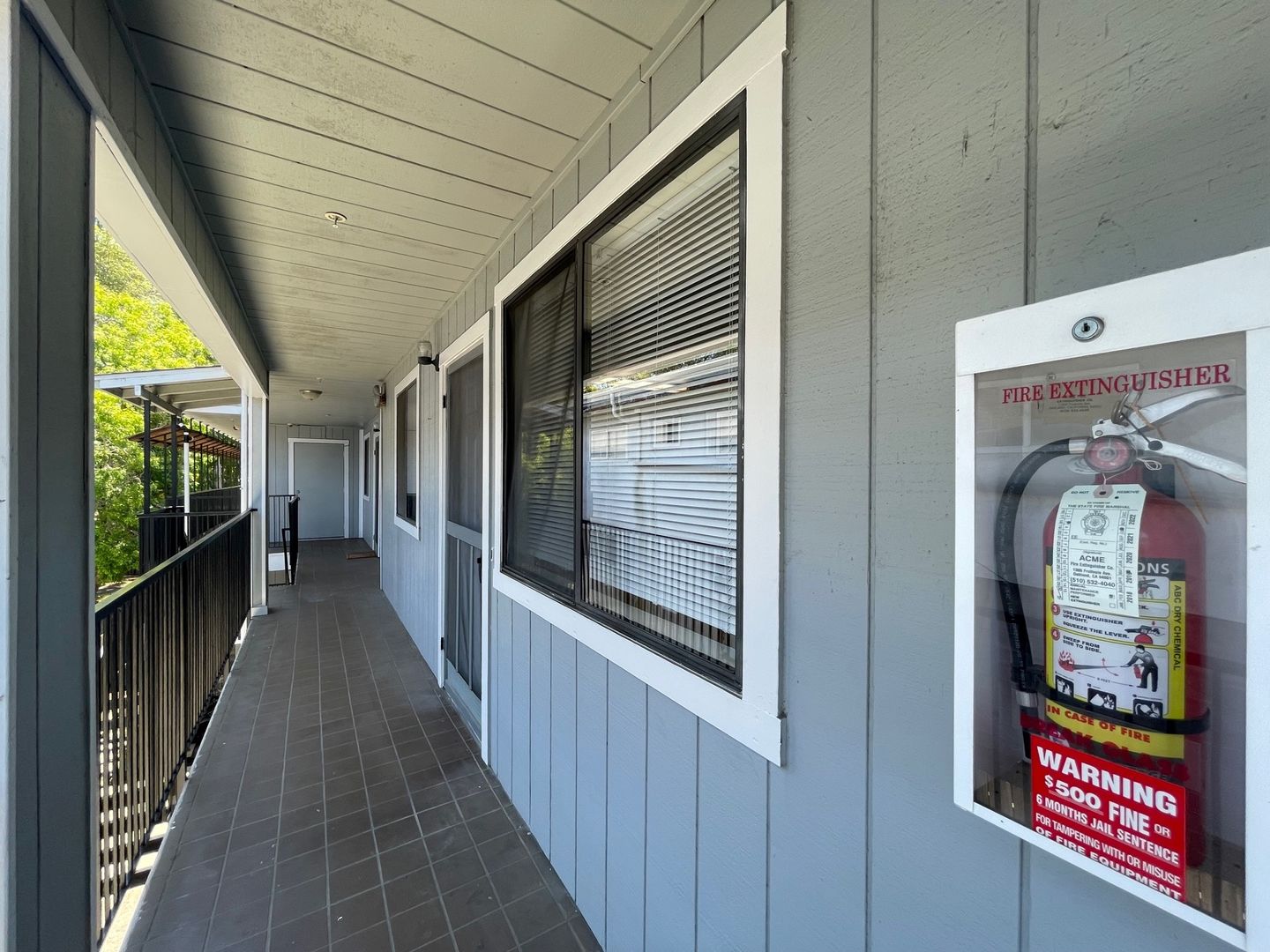 Oakland Apartment: 3802 39th Avenue - Apt 7