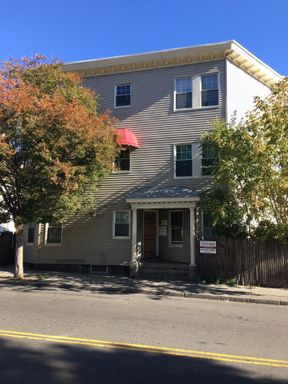 Top Floor Three Bedroom Unit – photo 1