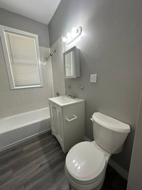 Top Floor Two Bedroom Unit – photo 1
