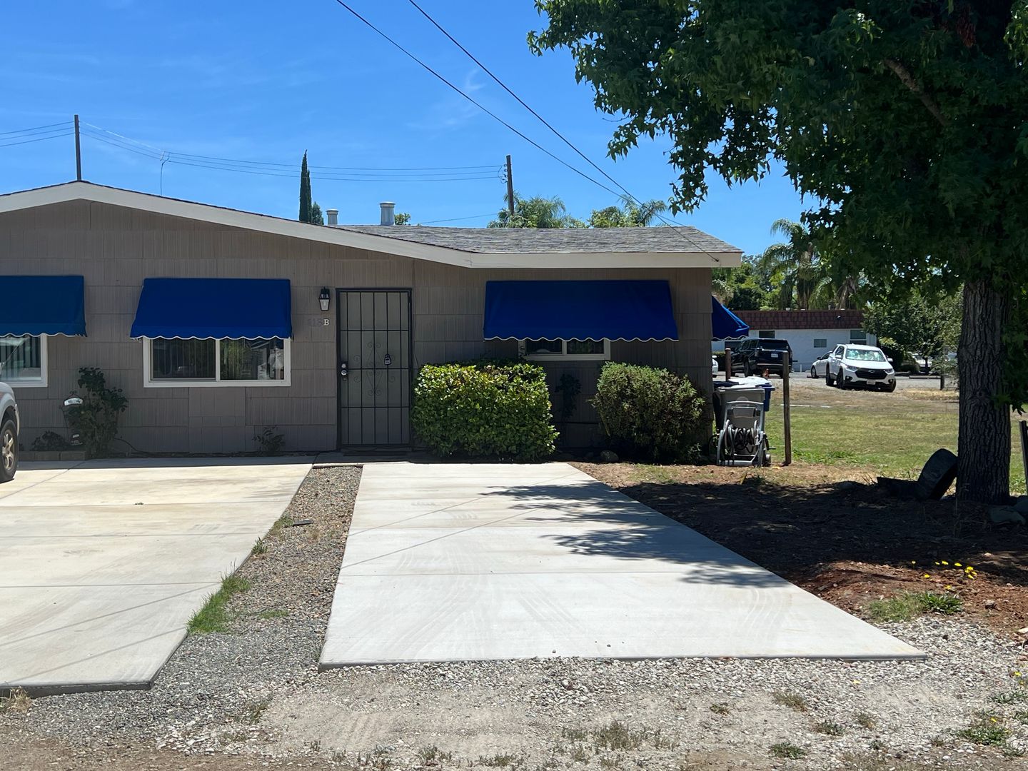 Folsom Apartment: 113 Mormon Street