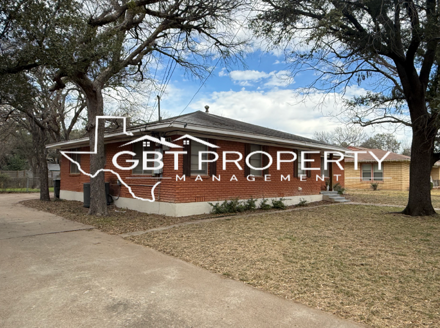 Waco House: 2209 Stewart Drive