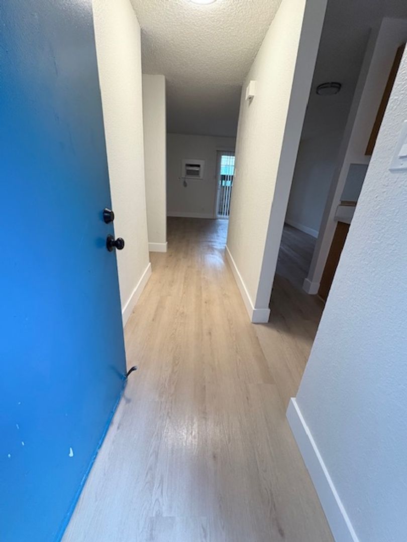 Concord Apartment: 1501 Monument Blvd