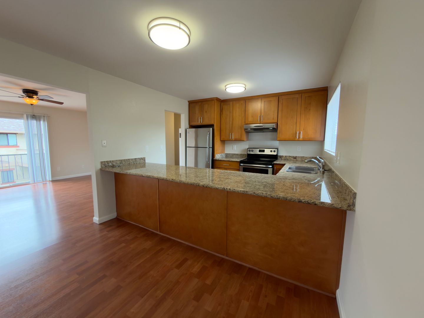 Pinole Apartment: 900 Alvarez Ave