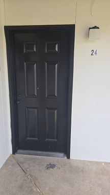 2 Bed, 1 Bath for Rent! – photo 1