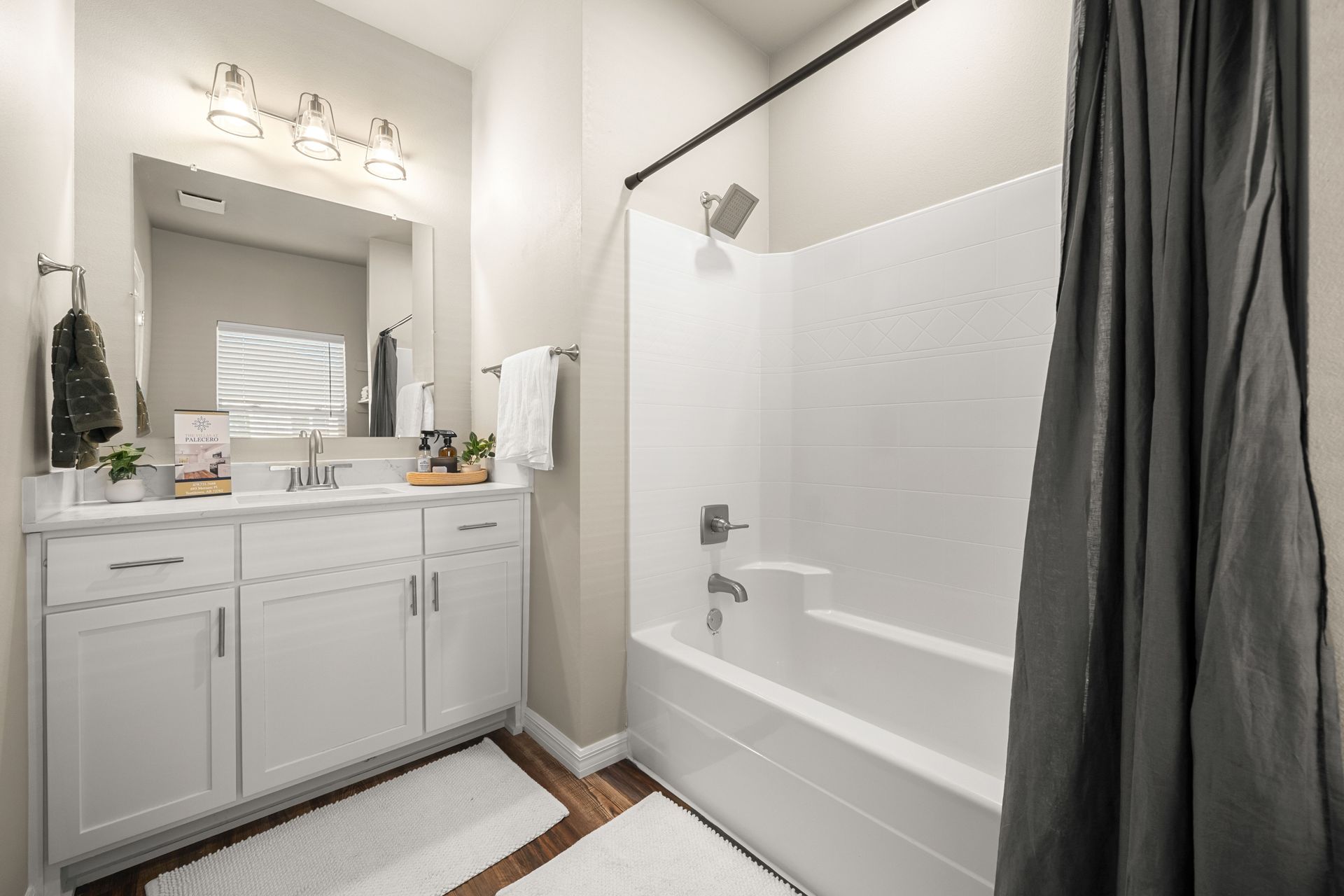 Tontitown Apartment: 693 Morsani Pl