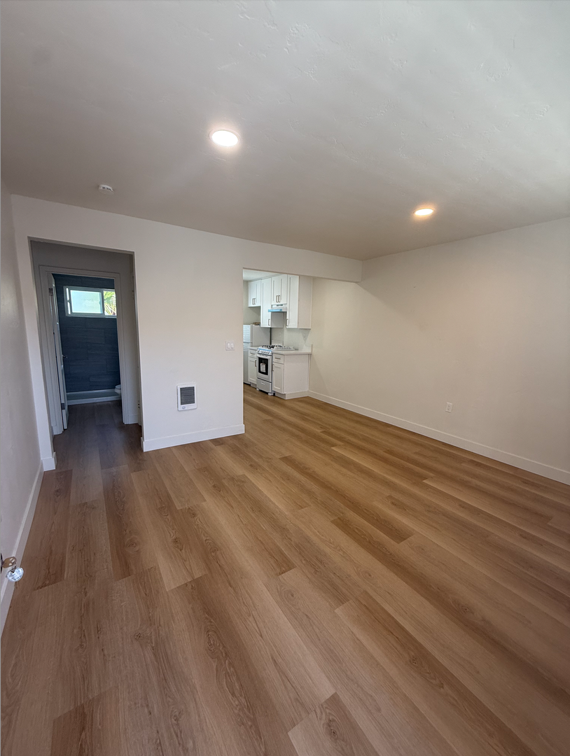 La Mesa Apartment: 4818 Palm Ave