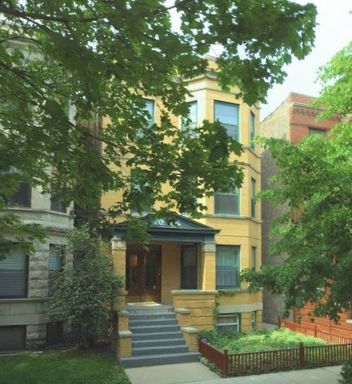 *** AVAILABLE 10-15-26! / 2BR-1BA / SOUTHPORT CORRIDOR / PARKING INCLUDED / APPL INCL / FULL SIZE W&D IN UNIT / ENCLOSED PORCH *** – photo 1