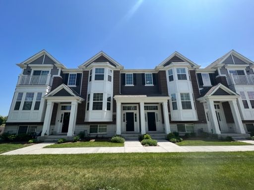 *** NEWER CONTRUCTION / EMERSON PARK / CENTRAL AIR / FINISHED LOWER LEVER / SS APPLIANCES / ATTACHED GARAGE *** – photo 1