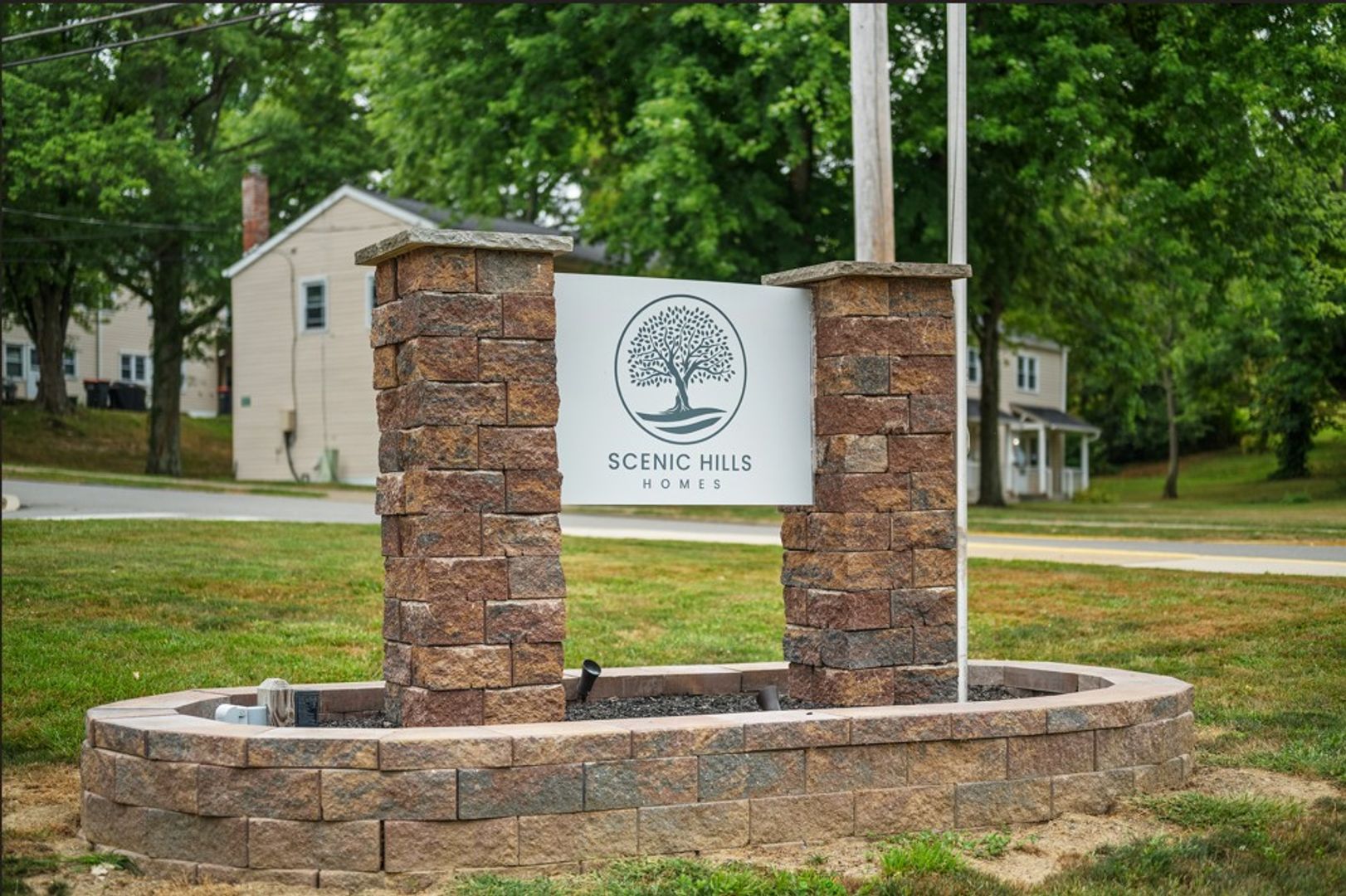 Midland Townhome: 21 Midland Heights Circle