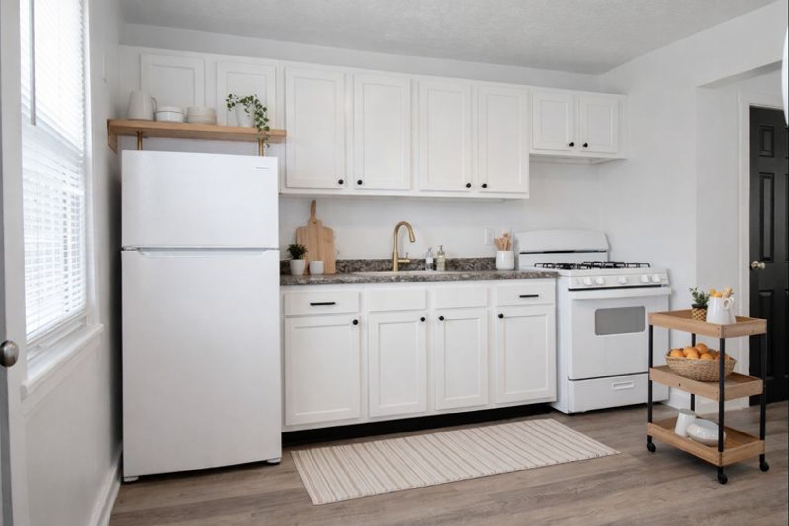 Midland Townhome: 16 Midland Heights Circle