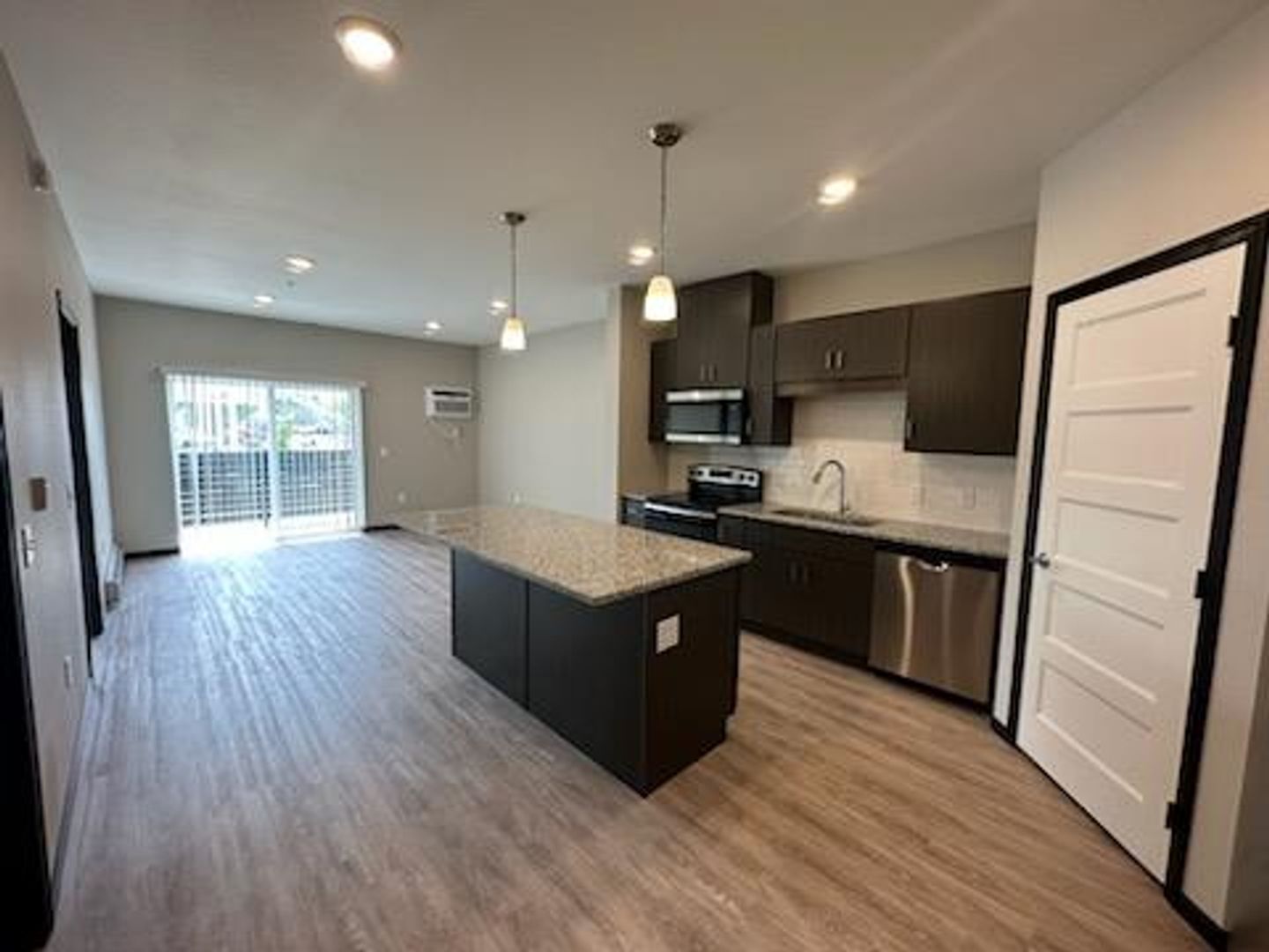 Willmar Apartment: 103 3rd Street SW