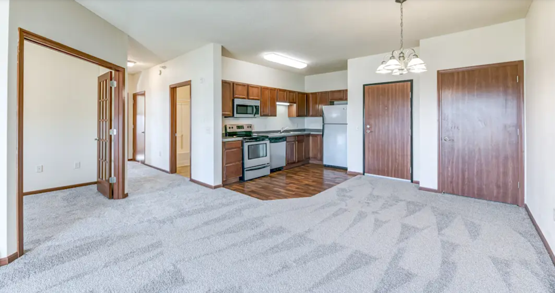 Sartell Apartment: 1531 7th Ave S