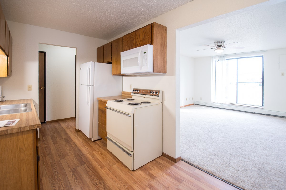 Waite Park Apartment: 30 15th Ave N