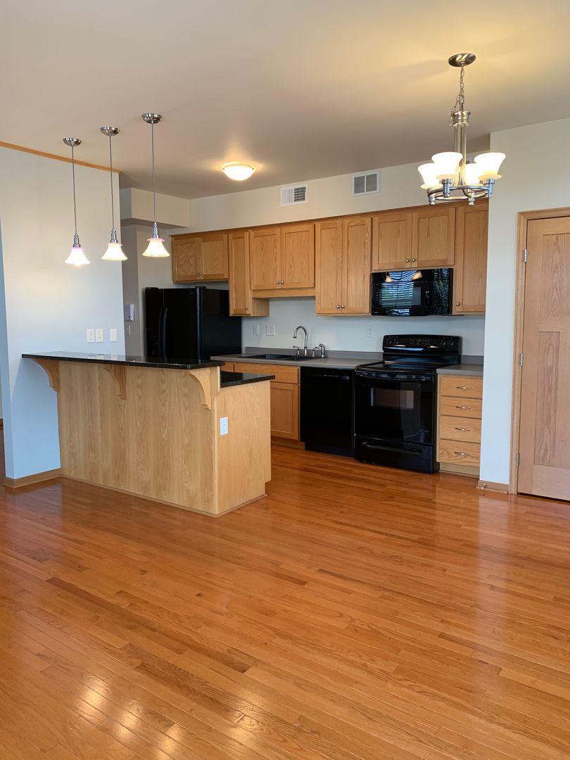 15 East Minnesota Street