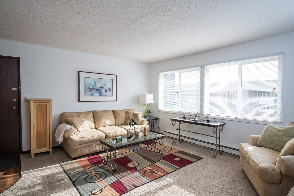 St. Cloud Apartment: 1 Rivercrest Drive