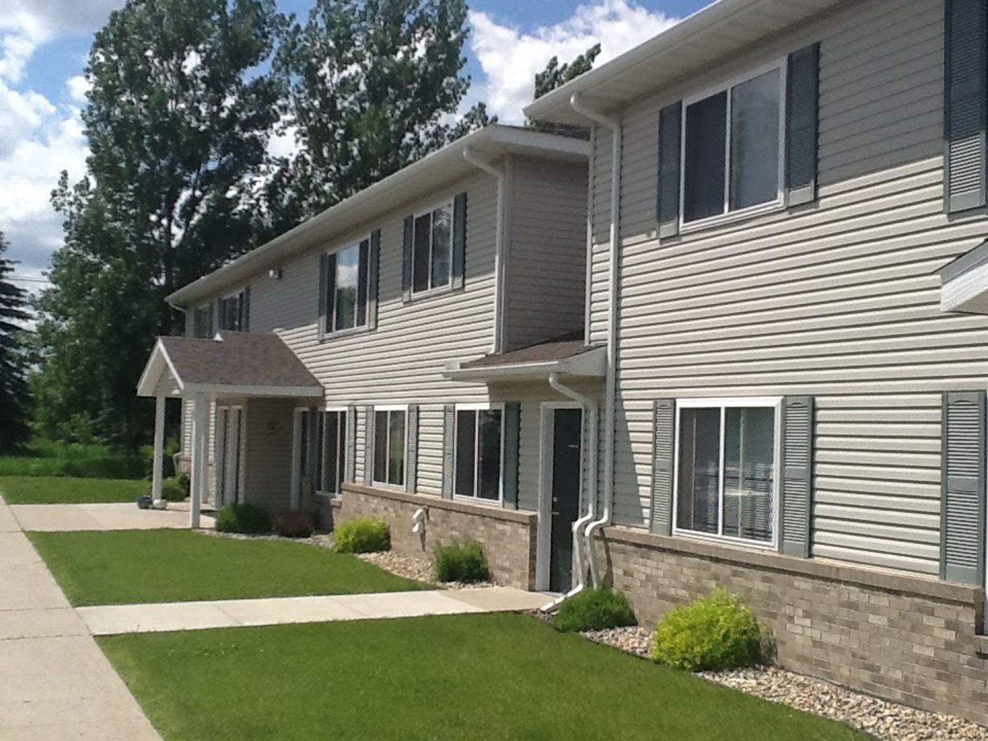 Dakota's Edge Townhomes 5 of 12