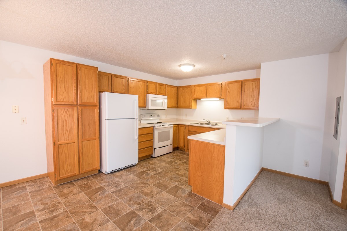St. Cloud Apartment: 911 Ranae Lane