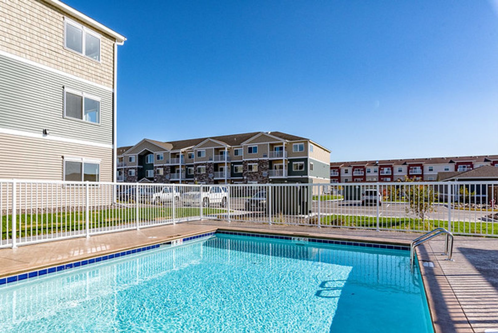 Sartell Apartment: 810 Roberts Road