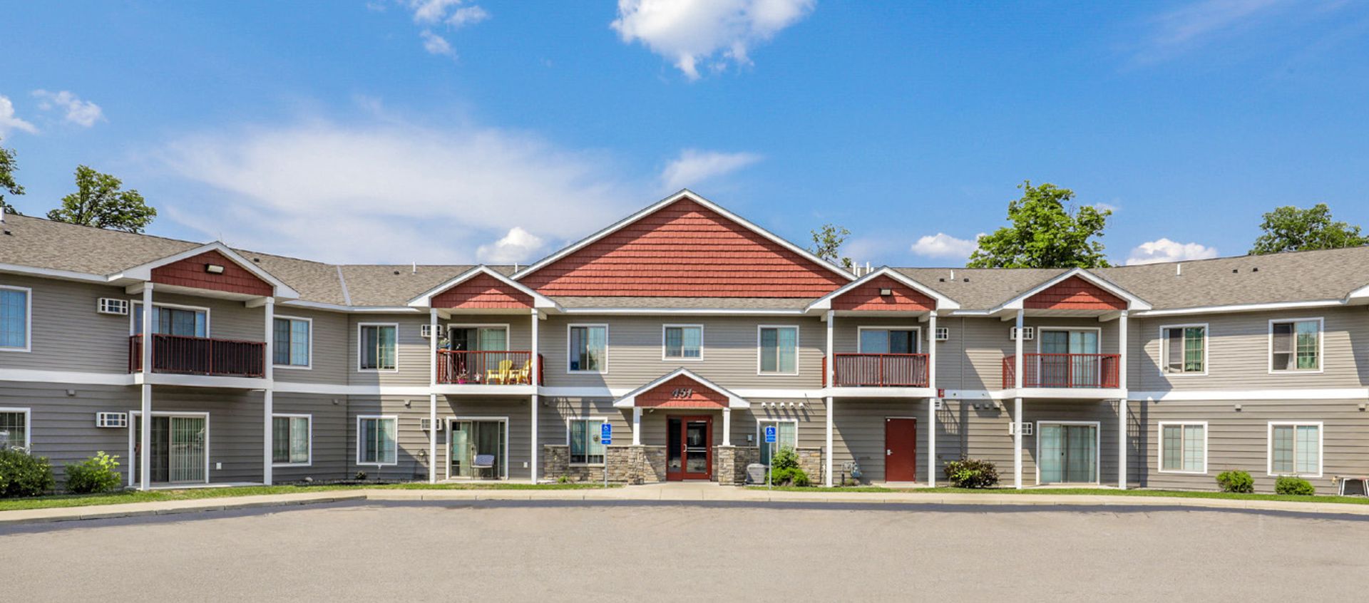 Avon Apartment: 451 Winden Way