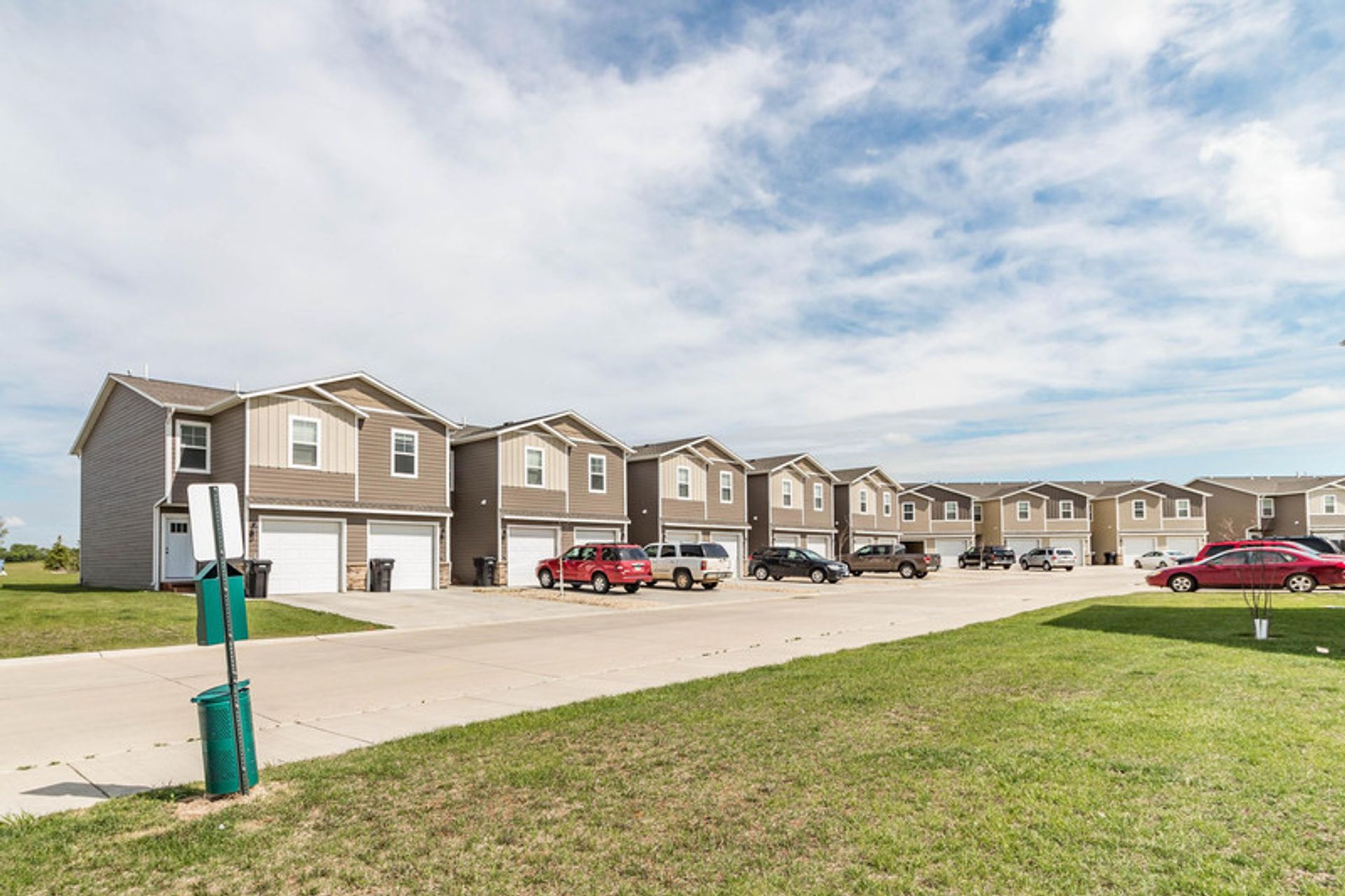 Dickinson Apartment: 2359 Coves Court