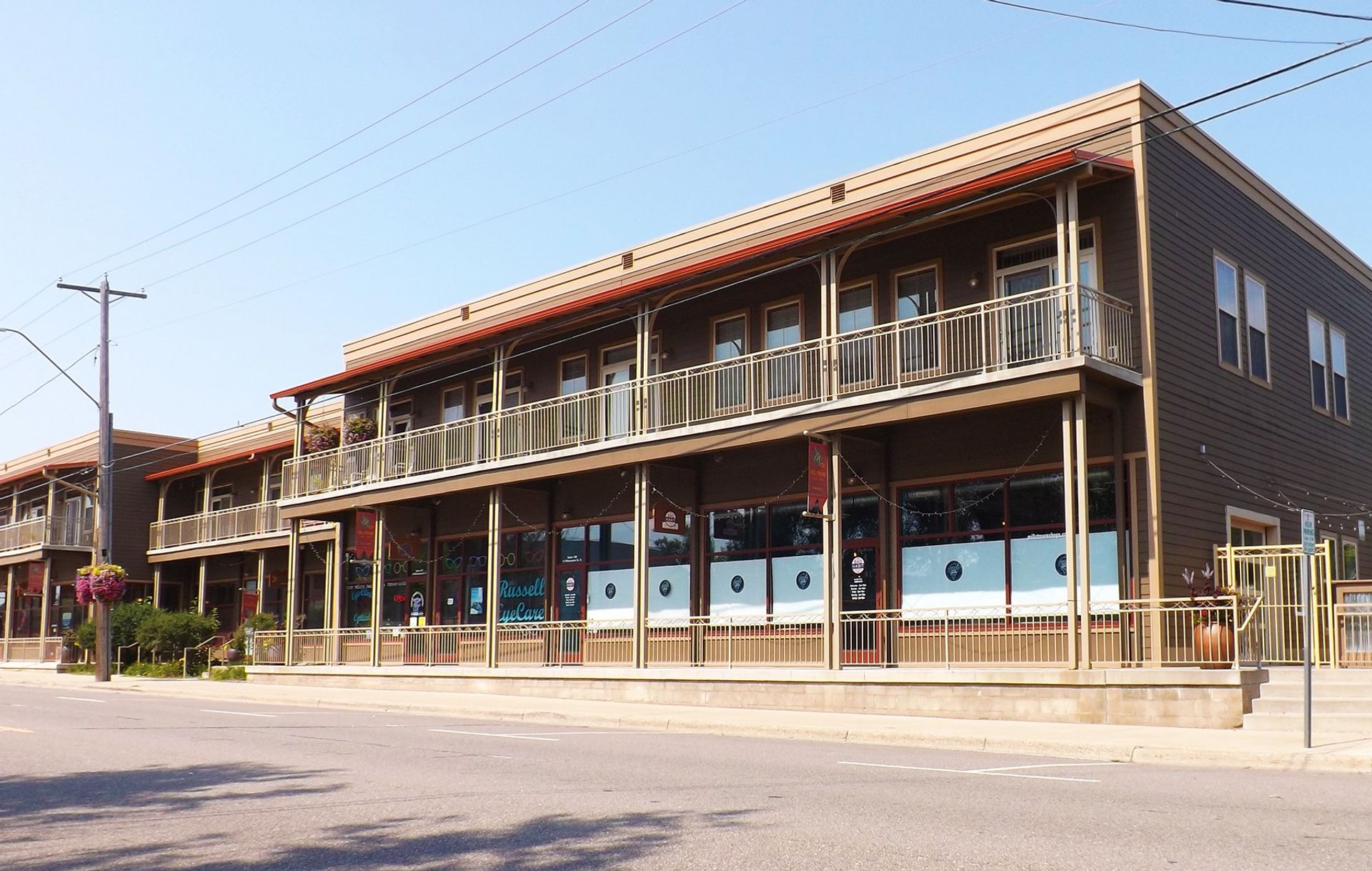 15 East Minnesota Street