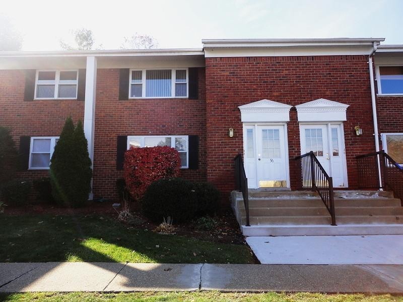 Dover Apartment: 40-91 Fox Hill Drive