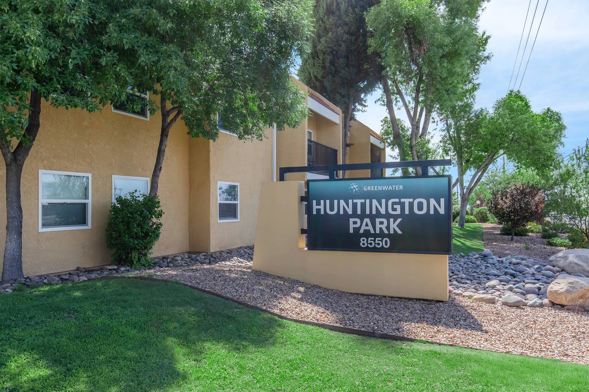 Tucson Apartment: 8550 East Speedway Blvd