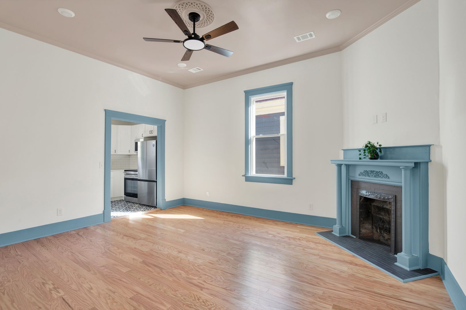 Savannah Apartment: 810 E Park Ave