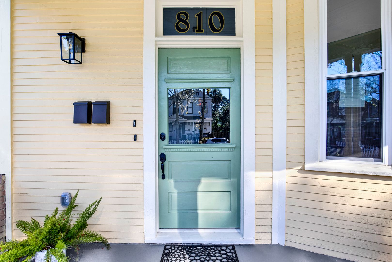 Savannah Apartment: 810 E Park Ave