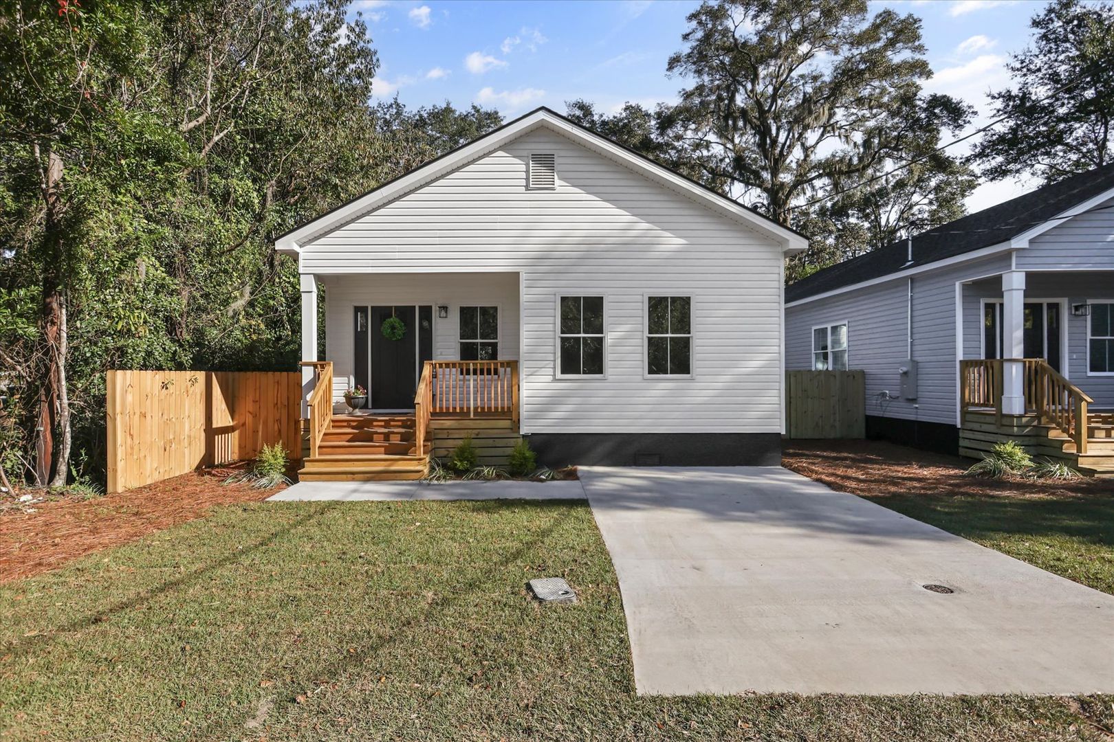 Savannah House: 5406 Mildred St