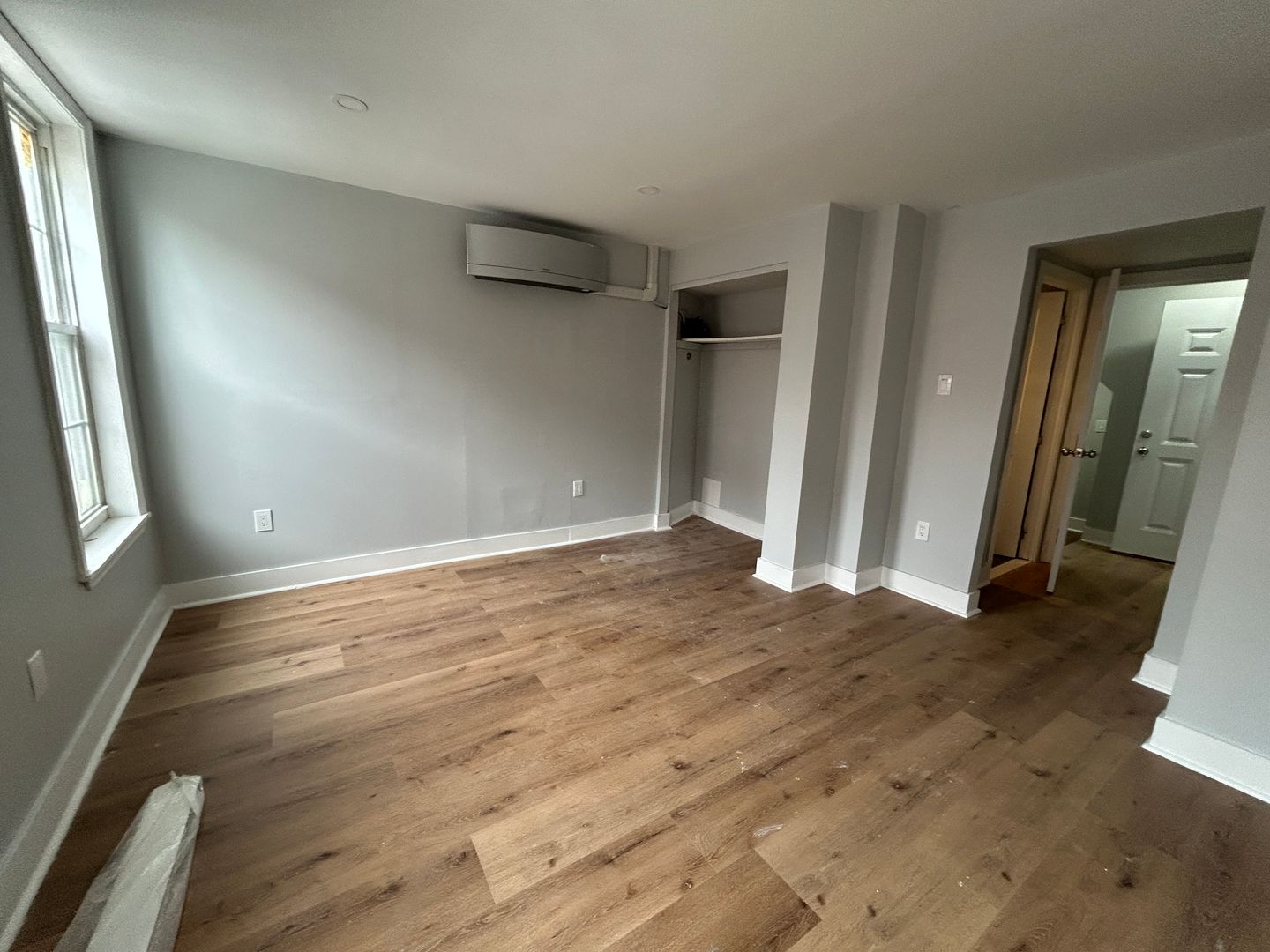 Philadelphia Apartment: 430 Dickinson St