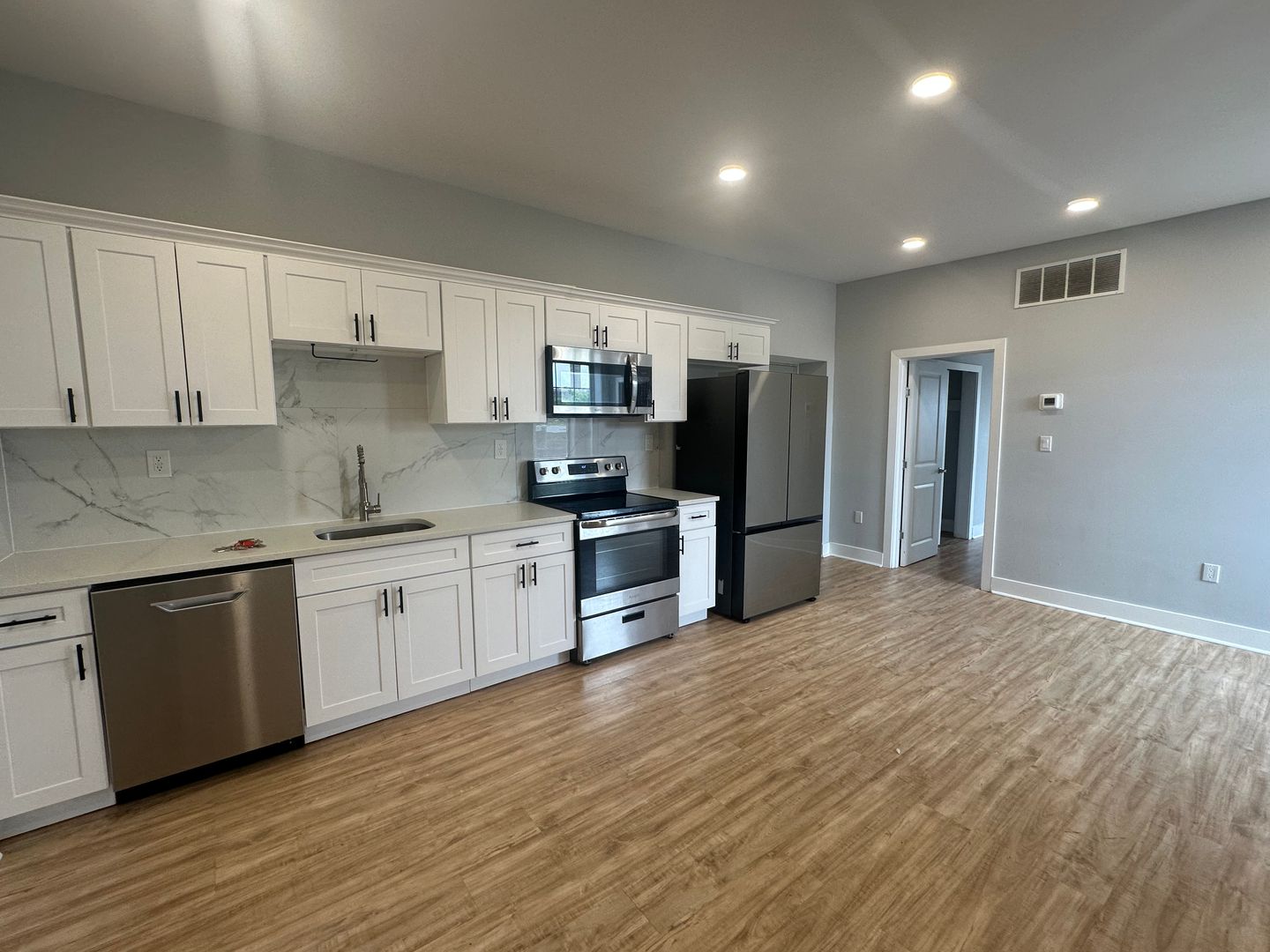Philadelphia Apartment: 1713 S 22nd st