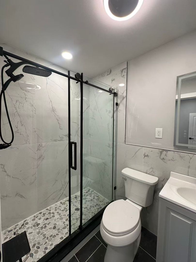 Philadelphia Apartment: 1407-11 Point Breeze Ave