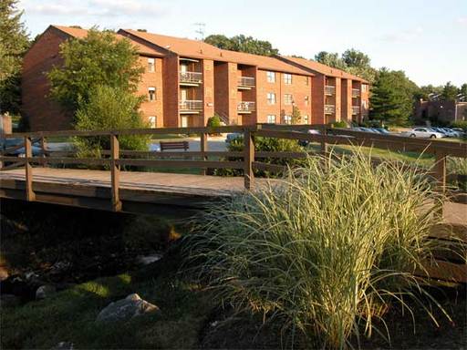 1 Bedroom, Briarcliff North, Third Floor