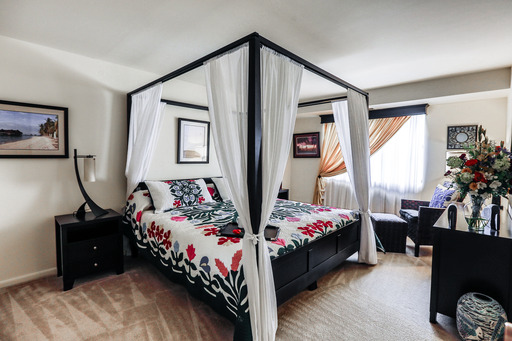 1 Bedroom, Briarcliff North, Second Floor
