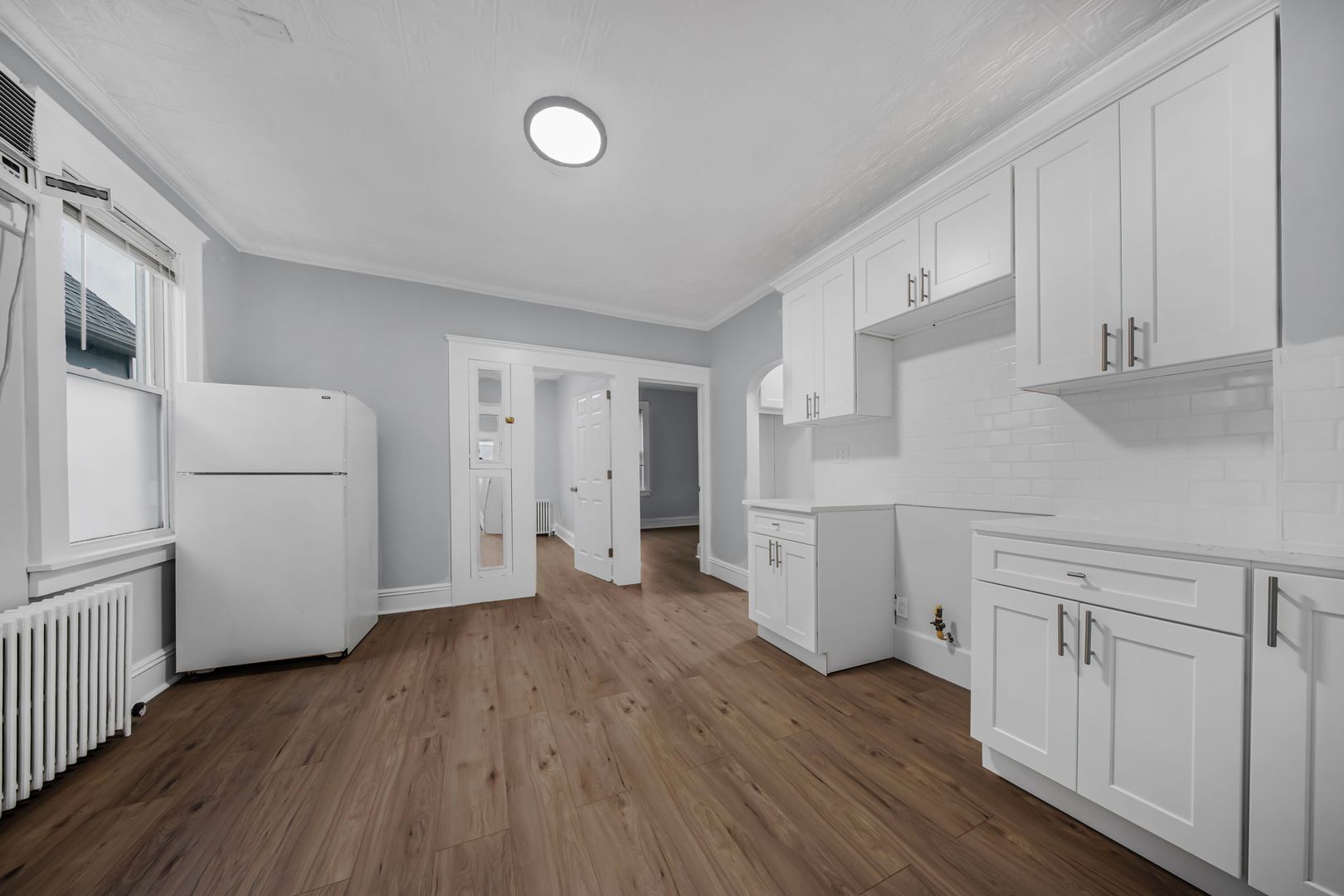 Wallington Apartment: 15 Tuttle St