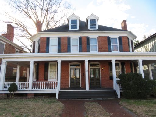 Apartment -Petersburg, VA – photo 1